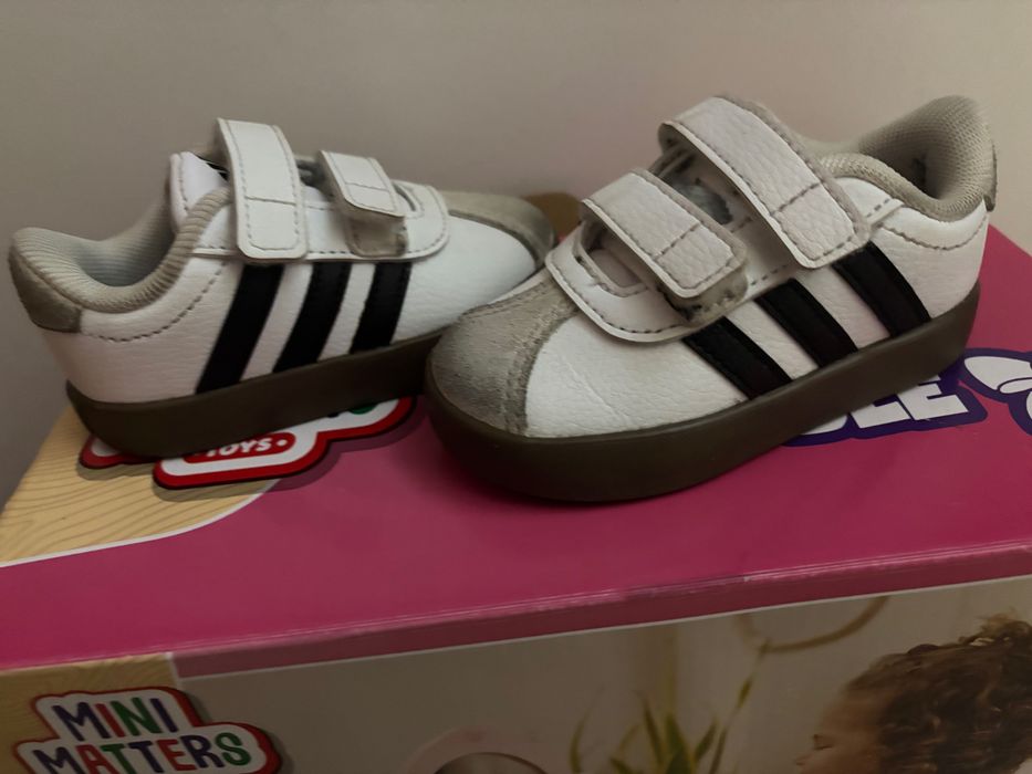 Бебешки маратонки Adidas