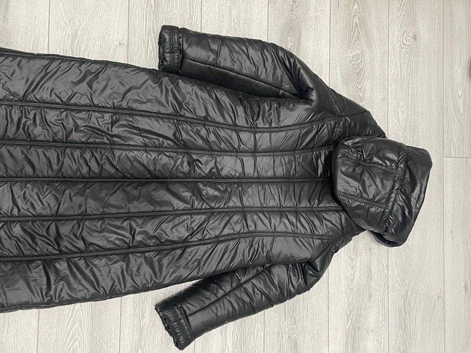 Женский пуховик.