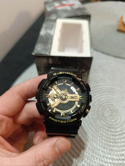 Часовник G-SHOCK