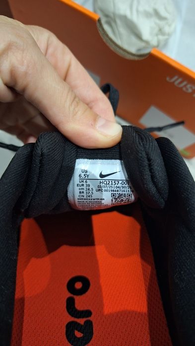 Nike Vomero 18, нонер  39 , стелка 24.5