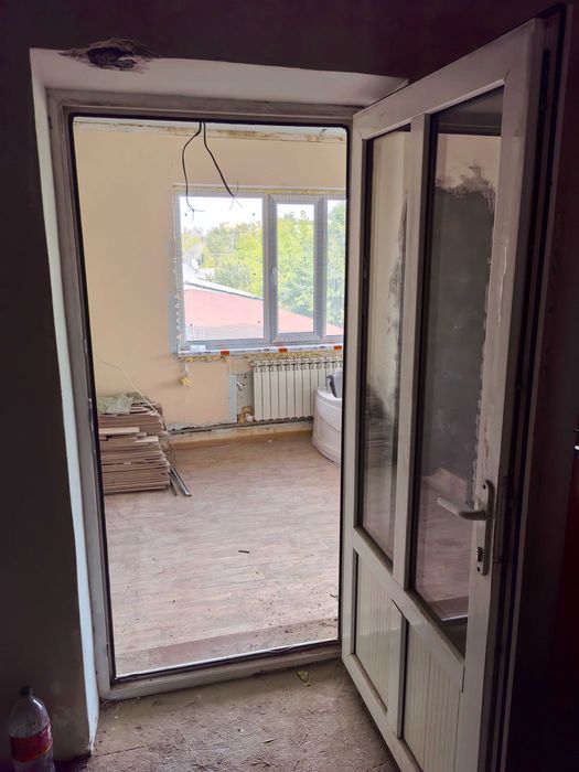 Пластик двери продам