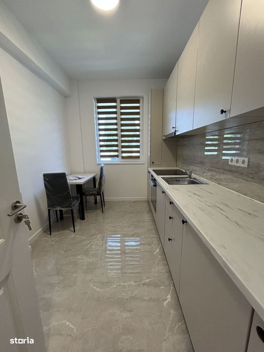 Apartament de închiriat.(Zona Titan)