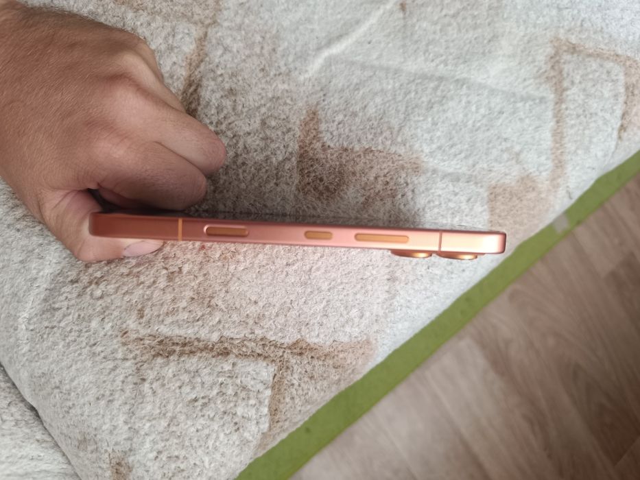 Продам ,Honor 600