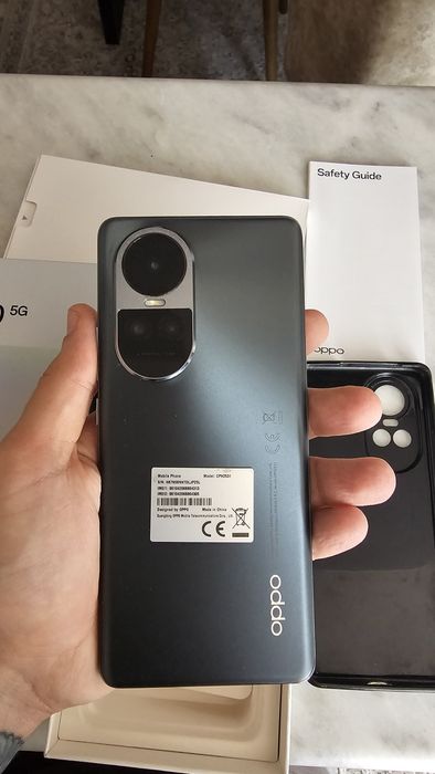 Oppo reno 10 5G -