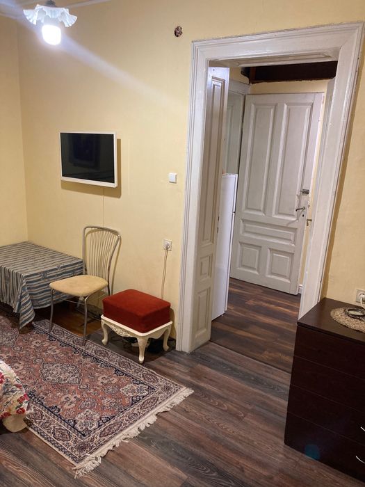 Продава се Етаж от къща в Русе, Център - 155 кв.м за 1284 €/кв.м - Снимка #4