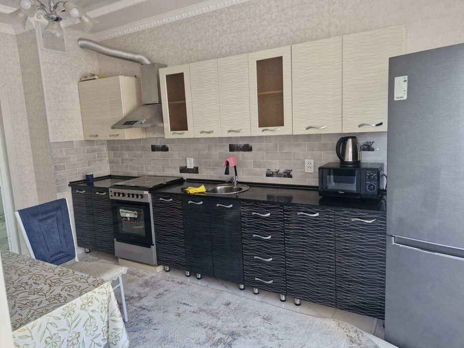 Кухонный гарнитур  3 метр