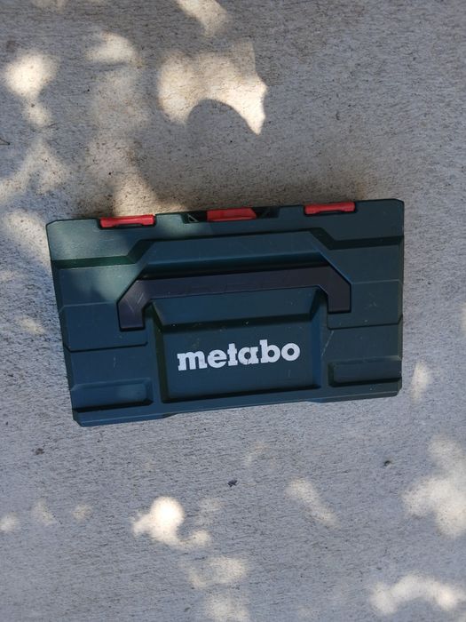 Акумулатарен безчетков винтоверт за гипсокартон Metabo