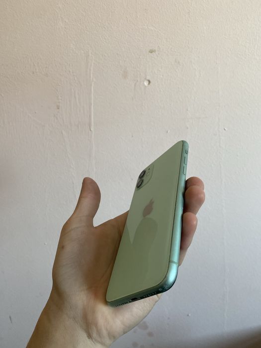 Айфон 11 мятный