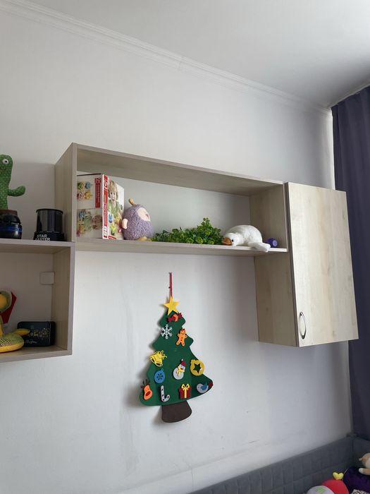 Стол письменный, полки