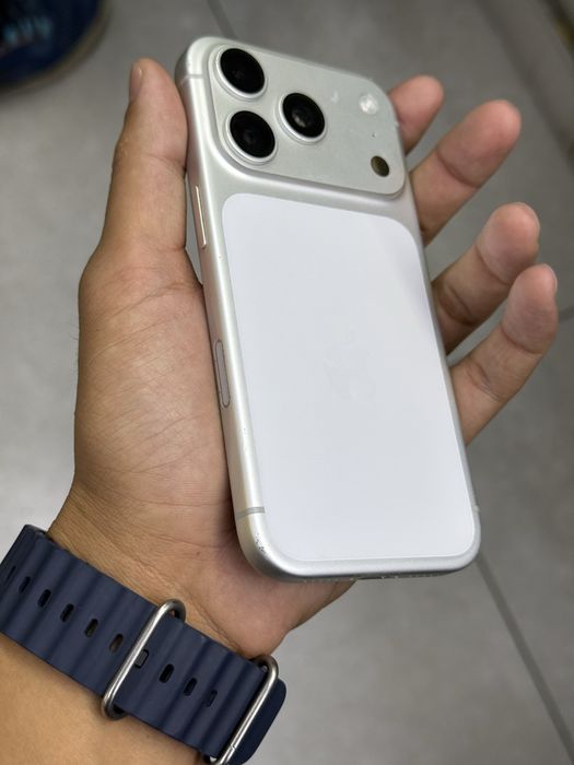 IPHONE 17 PRO EAC  256гб