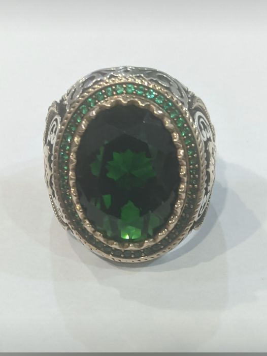 Продам кольцо мужское серебро 925