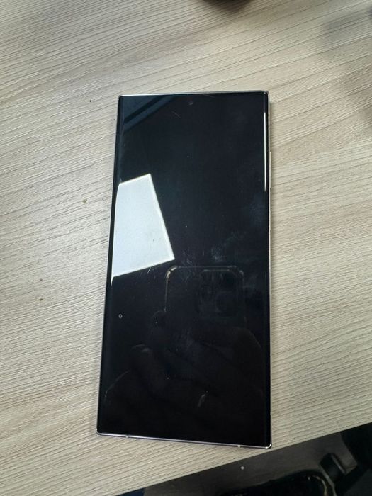 Samsung S23 Ultra 256/8
