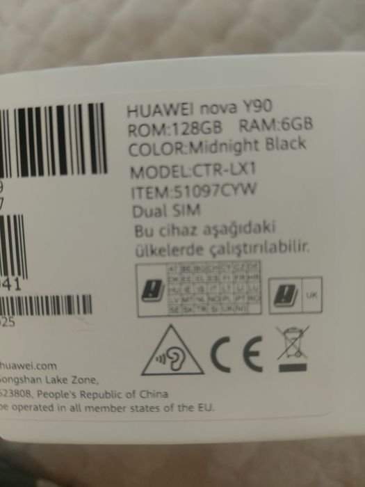 Huawei NOVA Y90 телефон