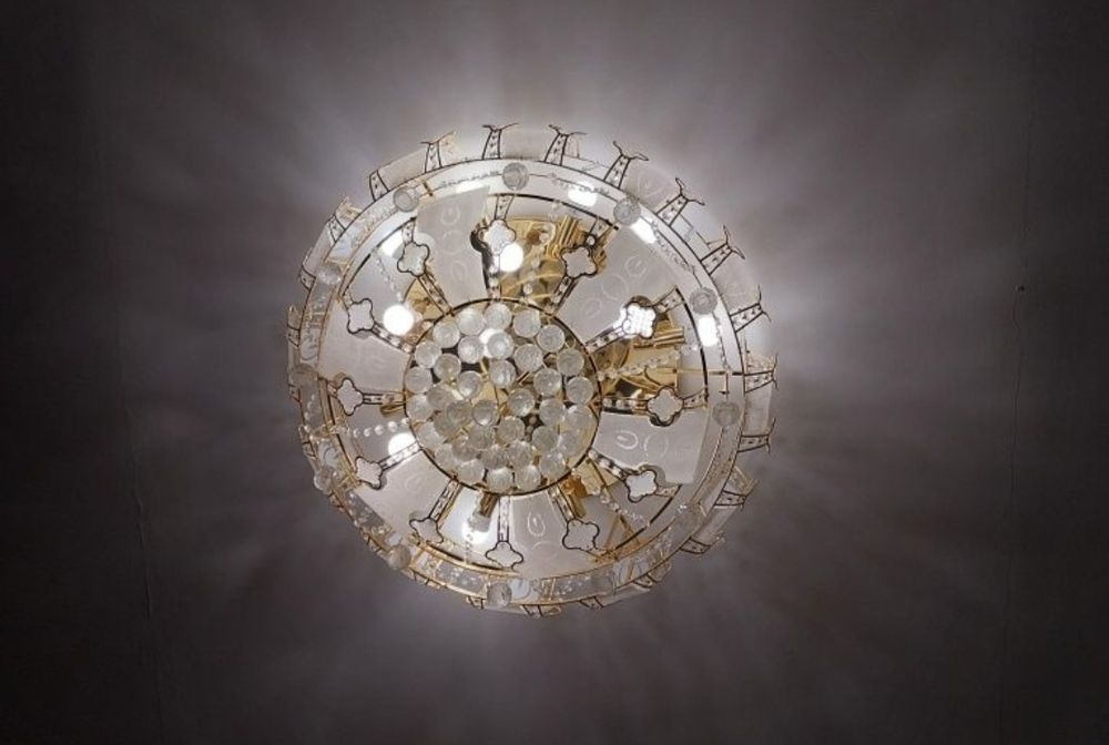 Большая люстра 20 лампочек