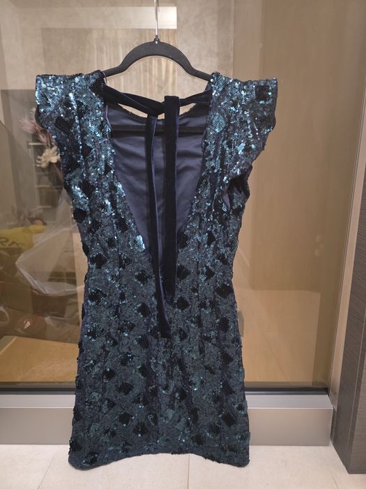 Rochie cu paiete Zara