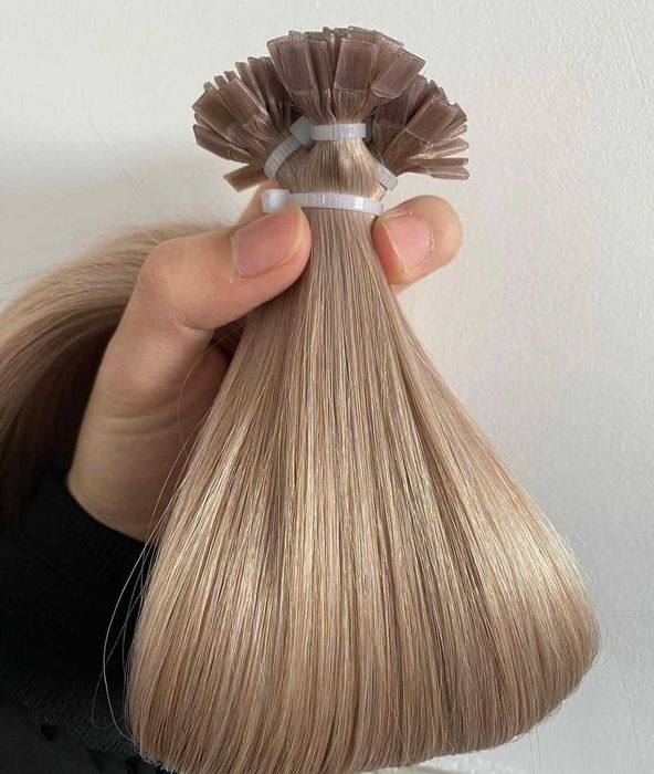 Перфектна дължина и обем с кератинови кичури от естествена коса.