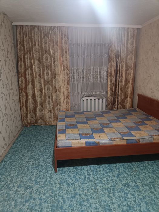 Продам 1комнатную квартиру .