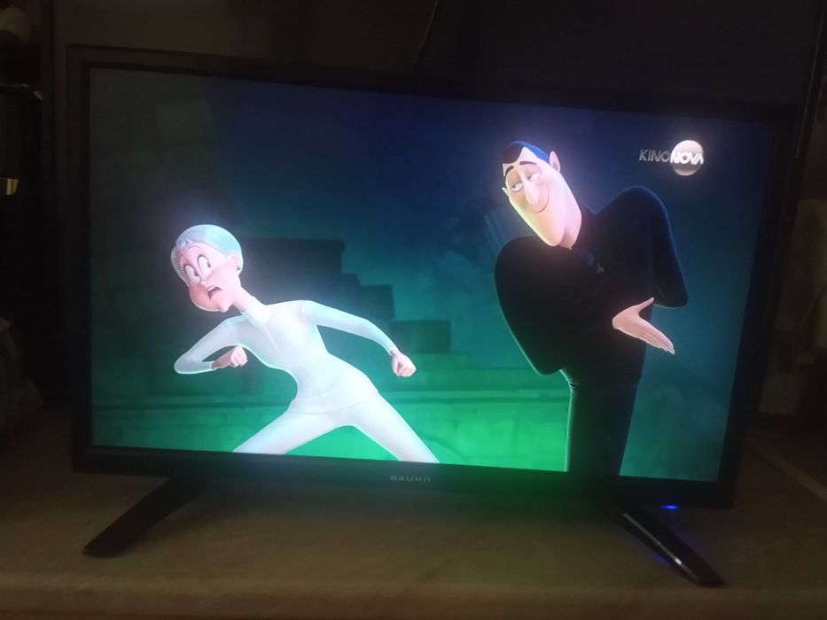 Телевизор BAUHN 21.5"