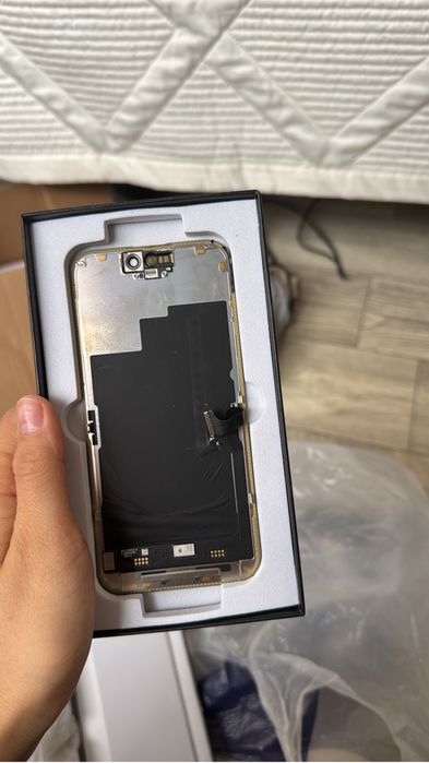 Оригинальный диплей от iPhone 15 pro