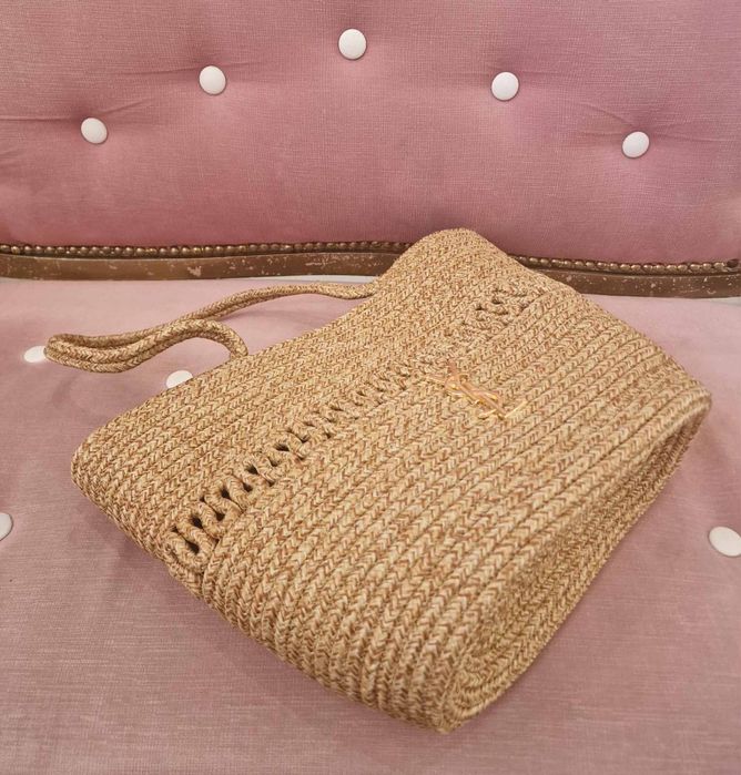 Промо Нови дамски чанти на  Louis Vuitton
