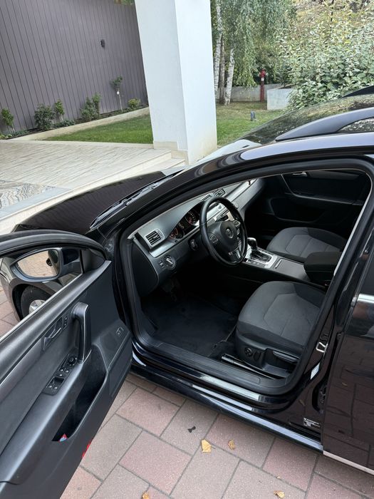 2011 Volkswagen Passat B7 2.0 TDI Automat DSG Mașina Foarte Buna
