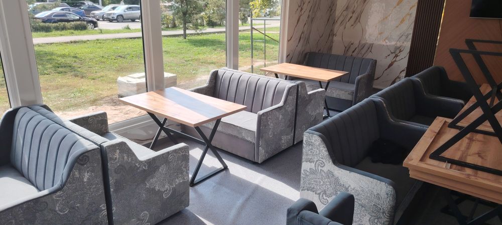 Продам диваны и столы для Кафе