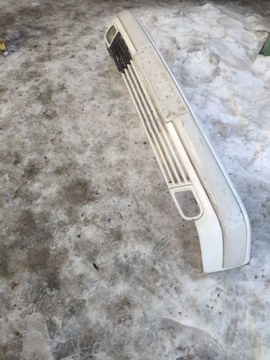 Бампер передний Мерседес w 210