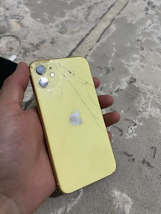 Айфон 11 сатылады