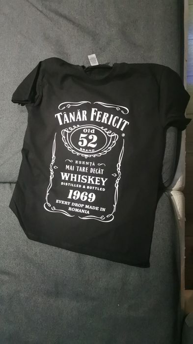 Personalizam Tricouri / Tricouri Personalizate