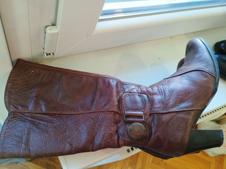 Дамски ботуши,италианска модна къща