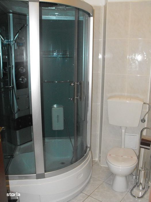 Titan, hotel de vanzare cu 22 camere