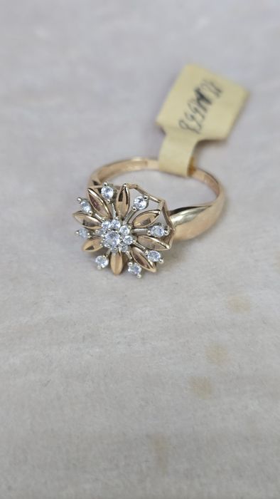 Кольцо из красного золота