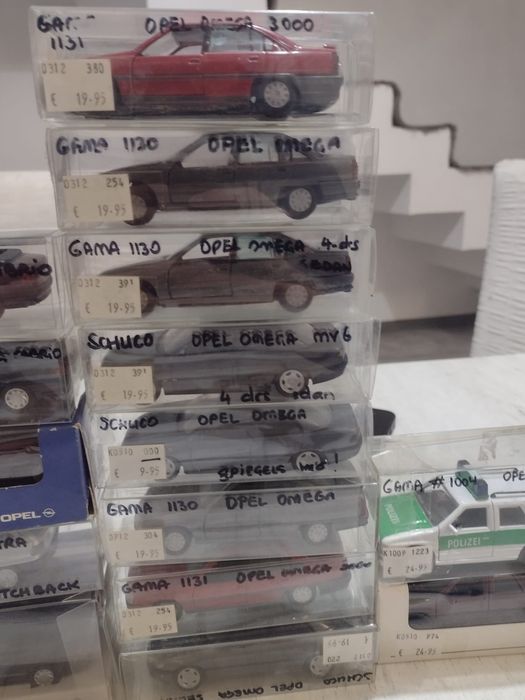 Vând diferite machete Gama