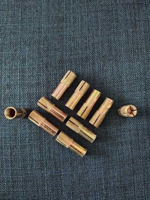 Анкер стальной (цанга)