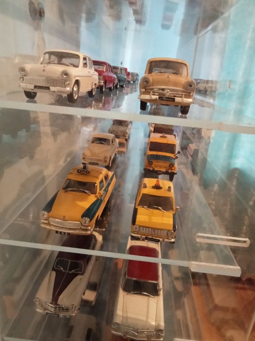 Авто-модели 1:43