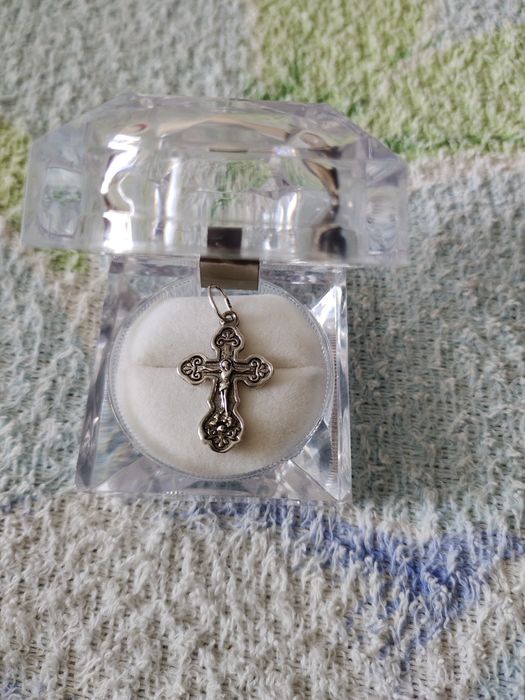 Продам подвески и кольца серебро