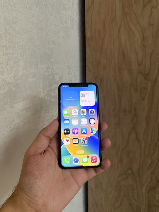 iPhone X/64Gb - В хорошем состоянии