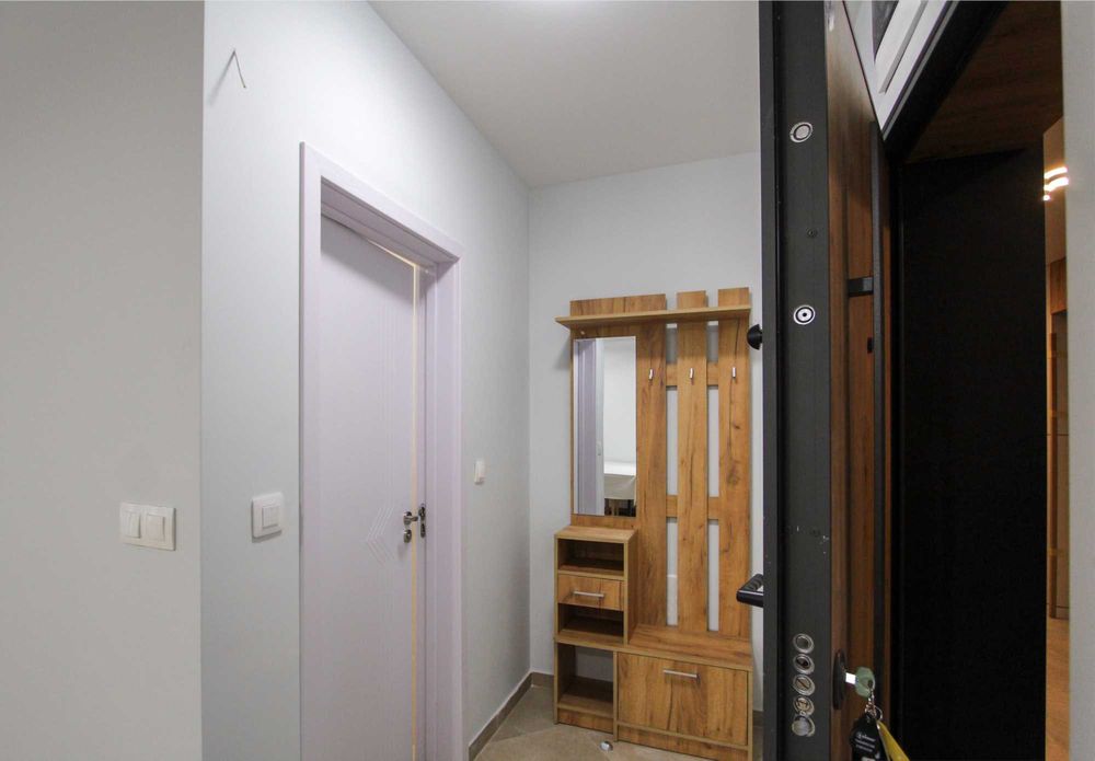 Дава се под наем Двустаен апартамент в София, Оборище - 70 кв.м за 648.21 € - Снимка #8