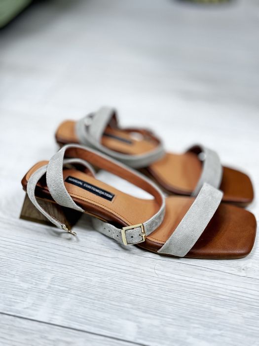 Кожаные босоножки