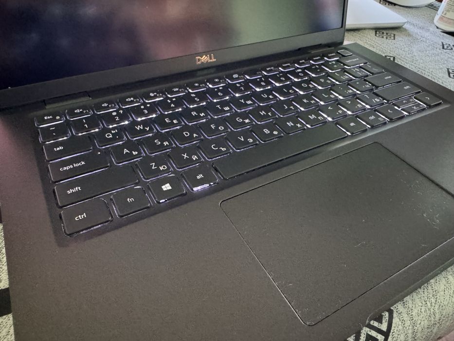 Dell Latitude 7420 | i5-1135G7 | 16GB RAM | 256GB NVMe SSD | Оригинално зарядно