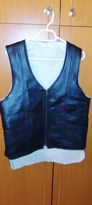 Jacheta de vânzare