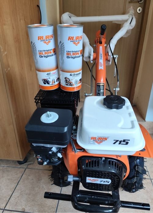 Vând motosapa Ruris 715