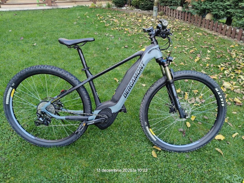 Vând bicicleta electrica Bergamont