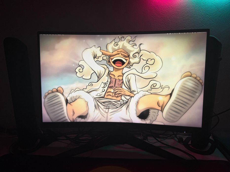 Monitor gaming asus 144hz curbat
