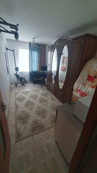 Продаётся 3 комнатная квартира