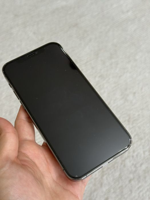 Продам iPhone 12Pro