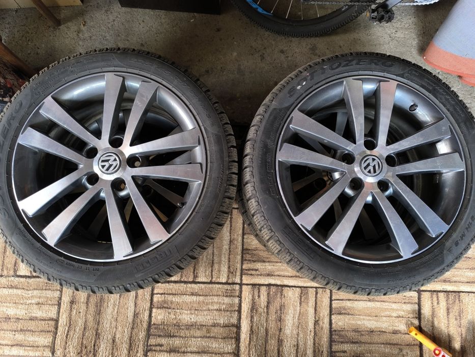 Jante 17 bicolore  vw GTI , anvelope iarna