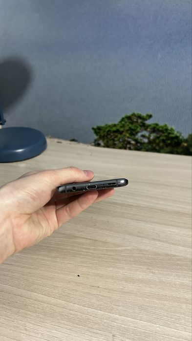 Продам samsung galaxy s9+