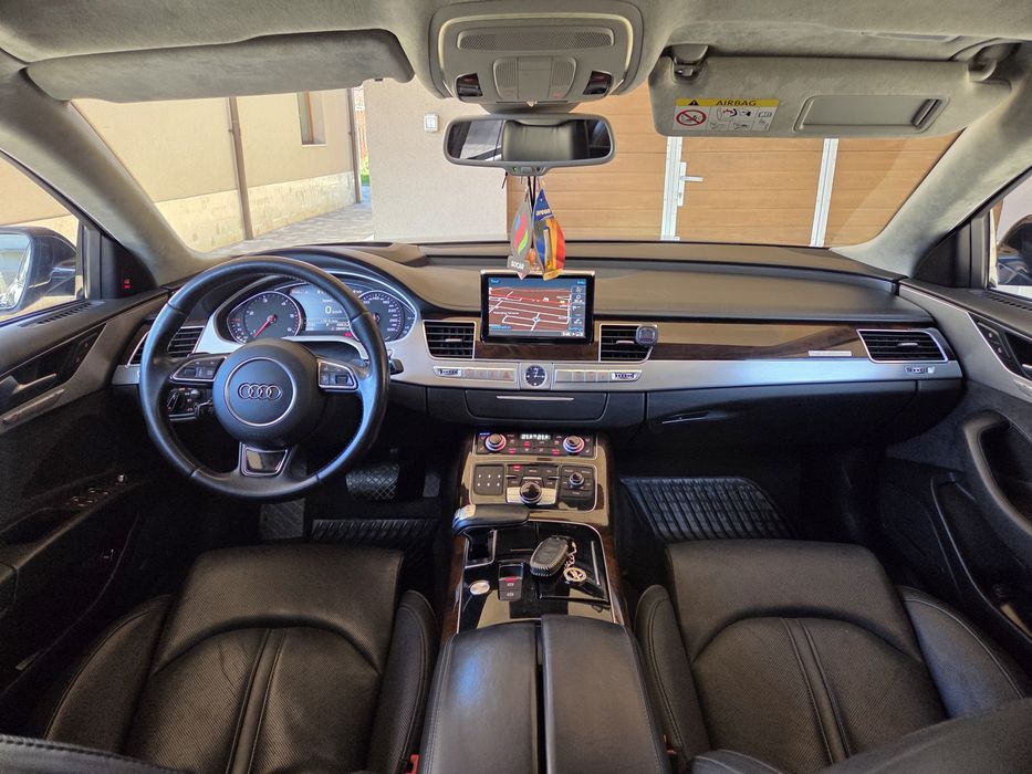 Audi A8 3.0 TDI quattro