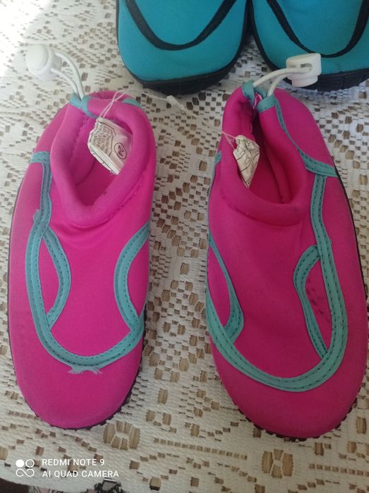 Обувки за плаж-нови!